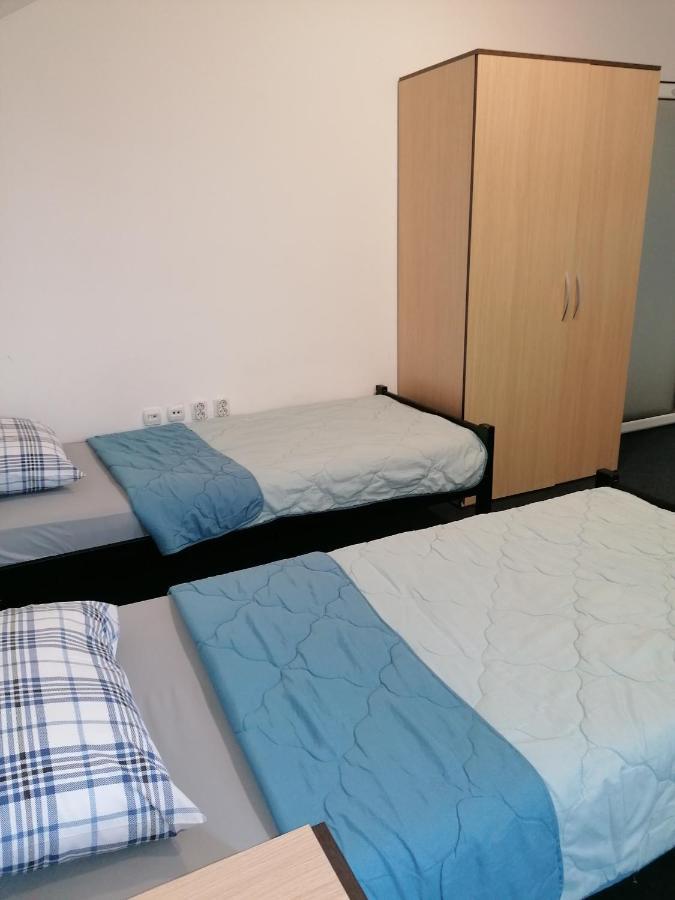 Hostel M Krusevac Ngoại thất bức ảnh